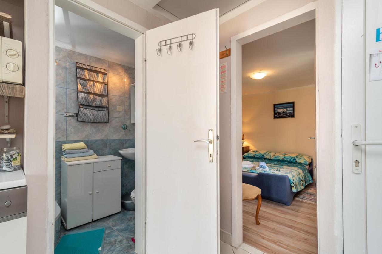 Apartmani Kate Trogir Exterior photo